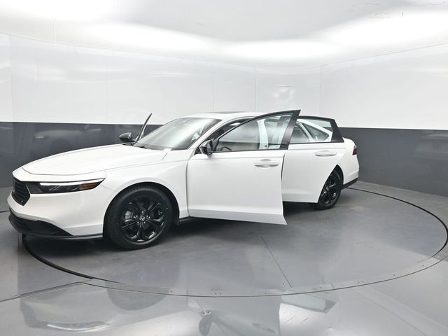 2025 Honda Accord Sedan SE CVT - 23031962 - 35