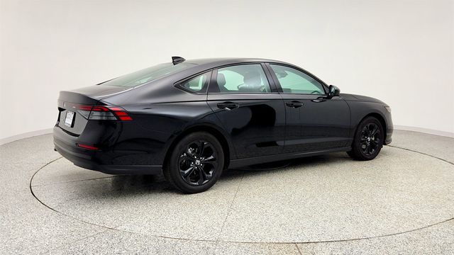 2025 Honda Accord Sedan SE CVT - 23003324 - 4