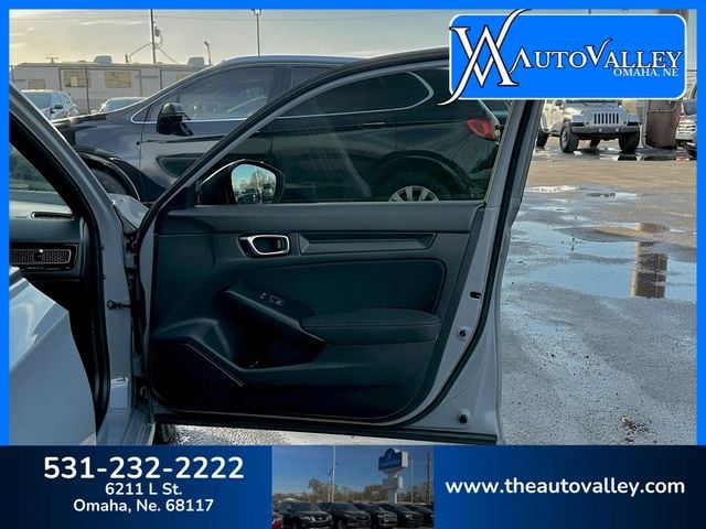 2025 Honda Civic Sport Sedan 4D - 22939031 - 14