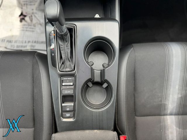 2025 Honda Civic Sport Sedan 4D - 23058218 - 27