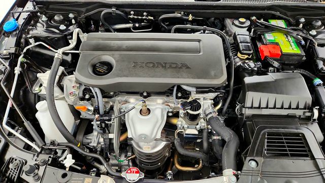 2025 Honda Civic Hatchback Sport CVT - 22960228 - 24