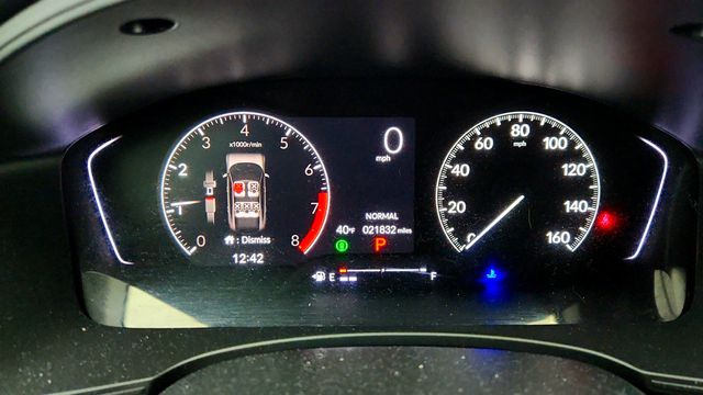 2025 Honda Civic Hatchback Sport CVT - 22981348 - 11