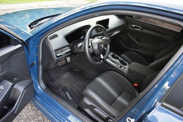 2025 Honda Civic Sedan Sport CVT - 23047403 - 29