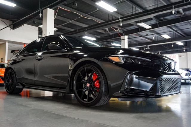 2025 Honda Civic Type R *Civic Type-R* 6-Speed Manual* *Only 2k Miles* - 23029868 - 1