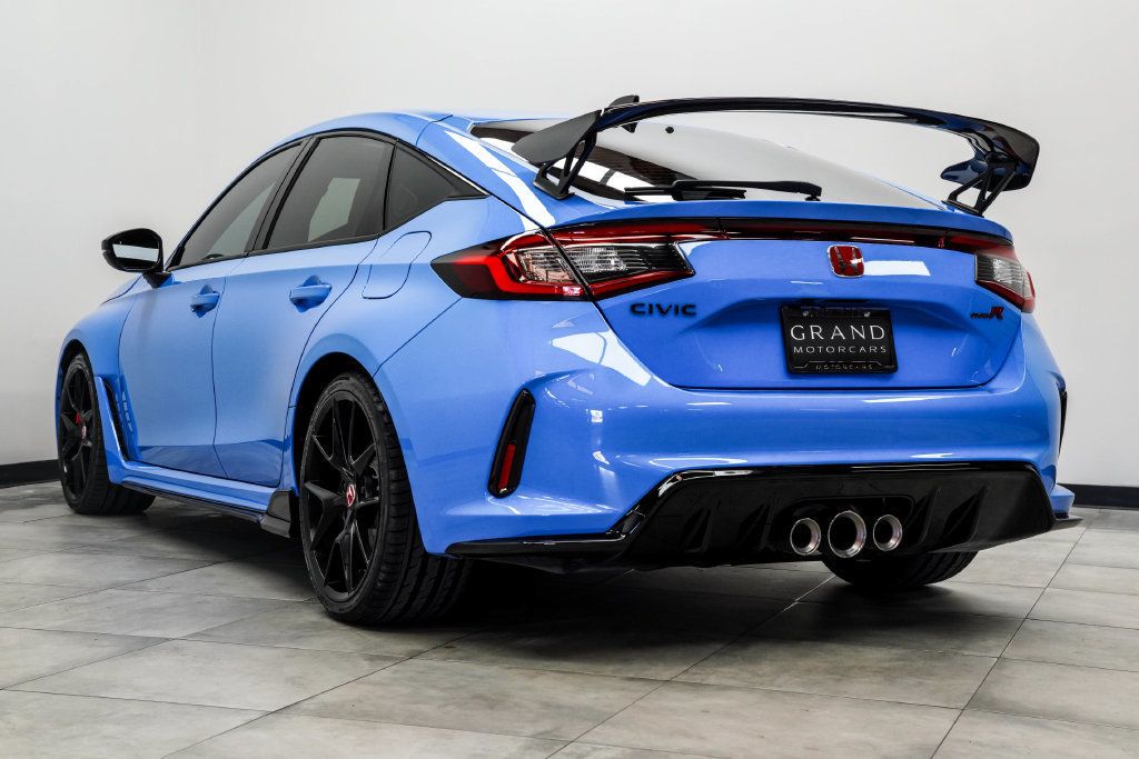 Honda Civic Type R photo 12