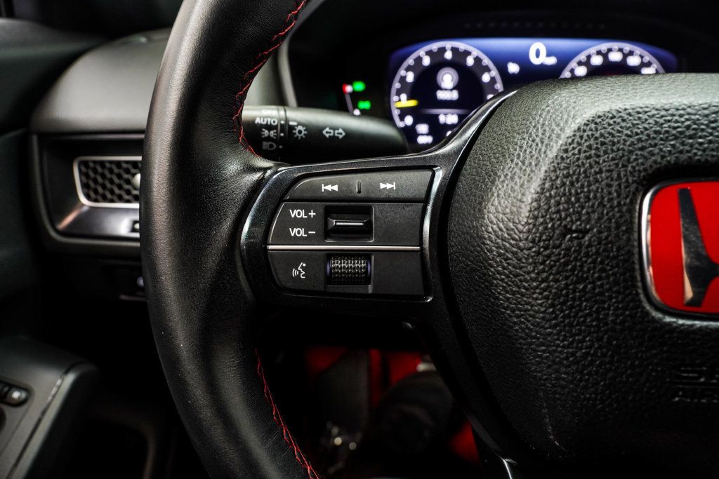 Honda Civic Type R photo 38