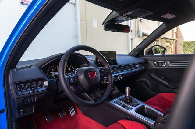 2025 Honda Civic Type R Manual - 22968257 - 14