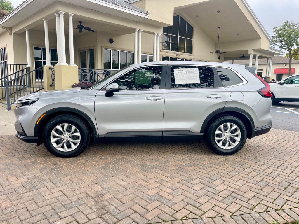 2025 Honda CR-V LX photo 2