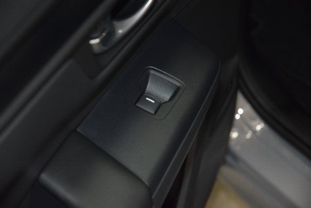 2025 Honda CR-V Hybrid Sport-L AWD - 22926243 - 38