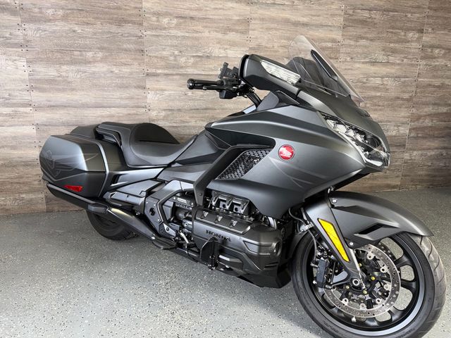 2025 Honda Gold Wing 50th Anniversary DCT One Owner! - 23061551 - 10