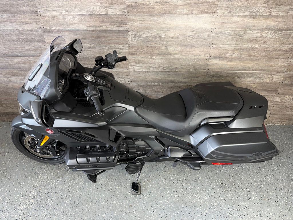 2025 Honda Gold Wing 50th Anniversary DCT One Owner! - 23061551 - 15