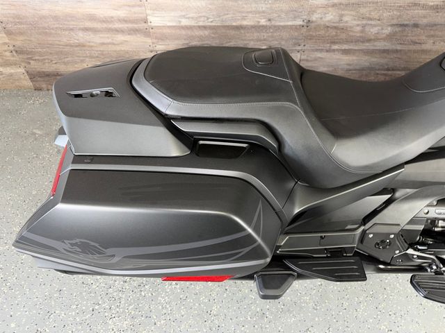 2025 Honda Gold Wing 50th Anniversary DCT One Owner! - 23061551 - 7