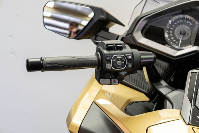 2025 HONDA GOLD WING TOUR 50TH ANNIVERSARY DCT LOW MILES DCT!!! - 23057524 - 9