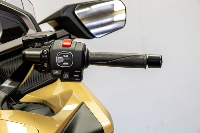 2025 HONDA GOLD WING TOUR 50TH ANNIVERSARY DCT LOW MILES DCT!!! - 23057524 - 10