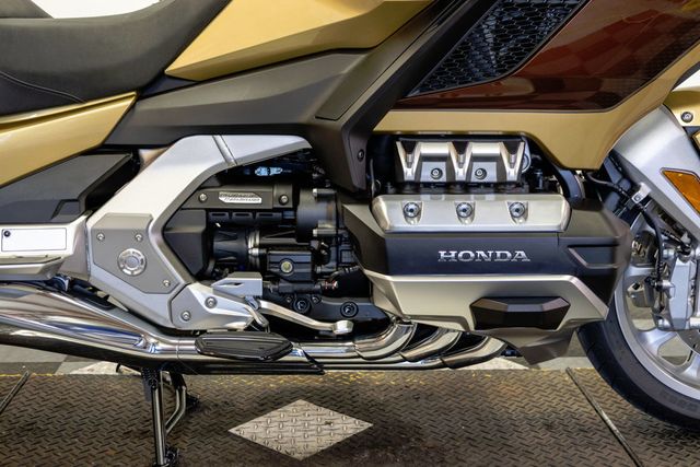 2025 HONDA GOLD WING TOUR 50TH ANNIVERSARY DCT LOW MILES DCT!!! - 23057524 - 23