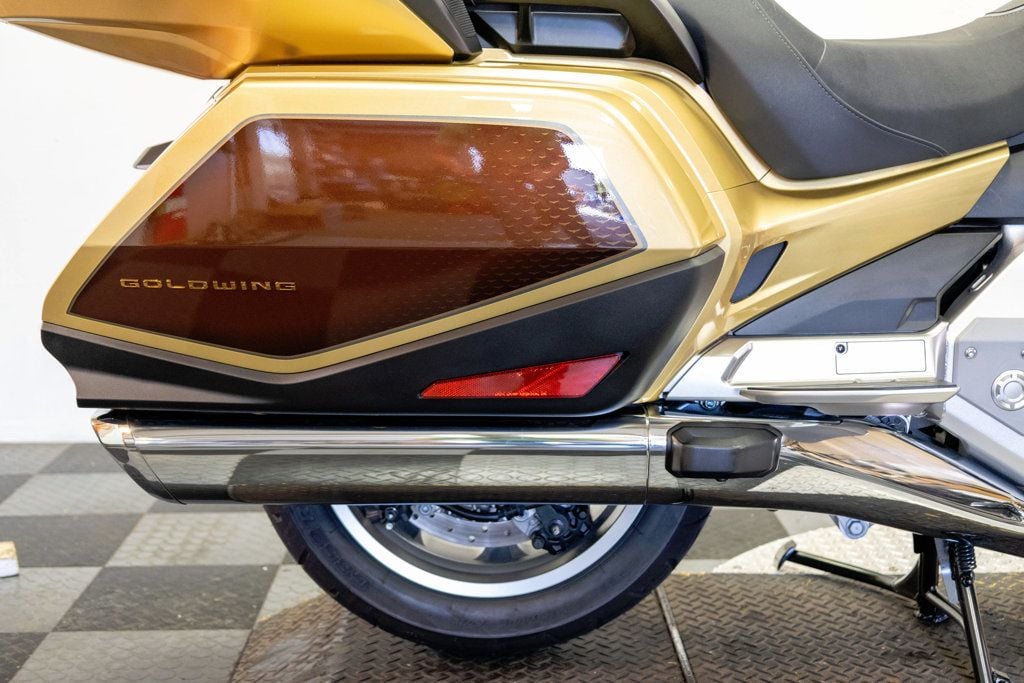 2025 HONDA GOLD WING TOUR 50TH ANNIVERSARY DCT LOW MILES DCT!!! - 23057524 - 25