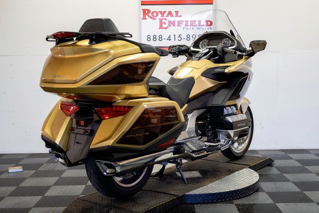 2025 HONDA GOLD WING TOUR 50TH ANNIVERSARY DCT LOW MILES DCT!!! - 23057524 - 5