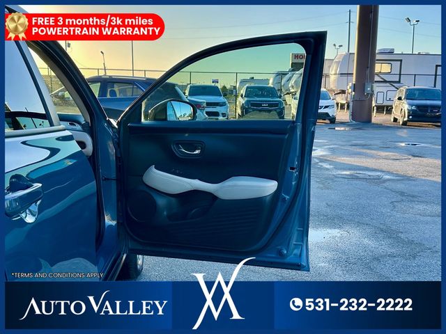 2025 Honda HR-V LX Sport Utility 4D - 22939016 - 15