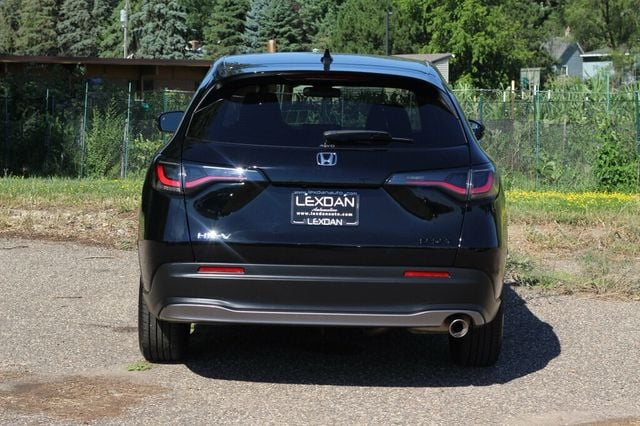 2025 Honda HR-V ONE OWNER AWD SPORT  - 23050229 - 4