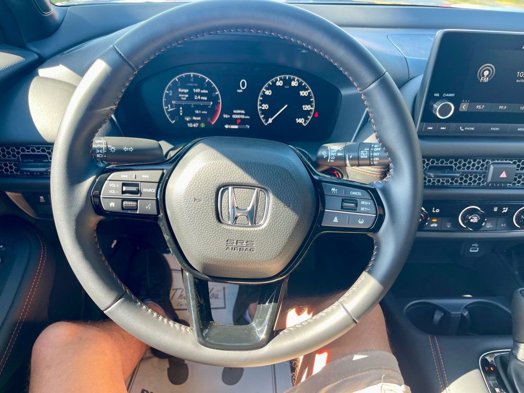 2025 Honda HR-V Sport 2WD photo 14