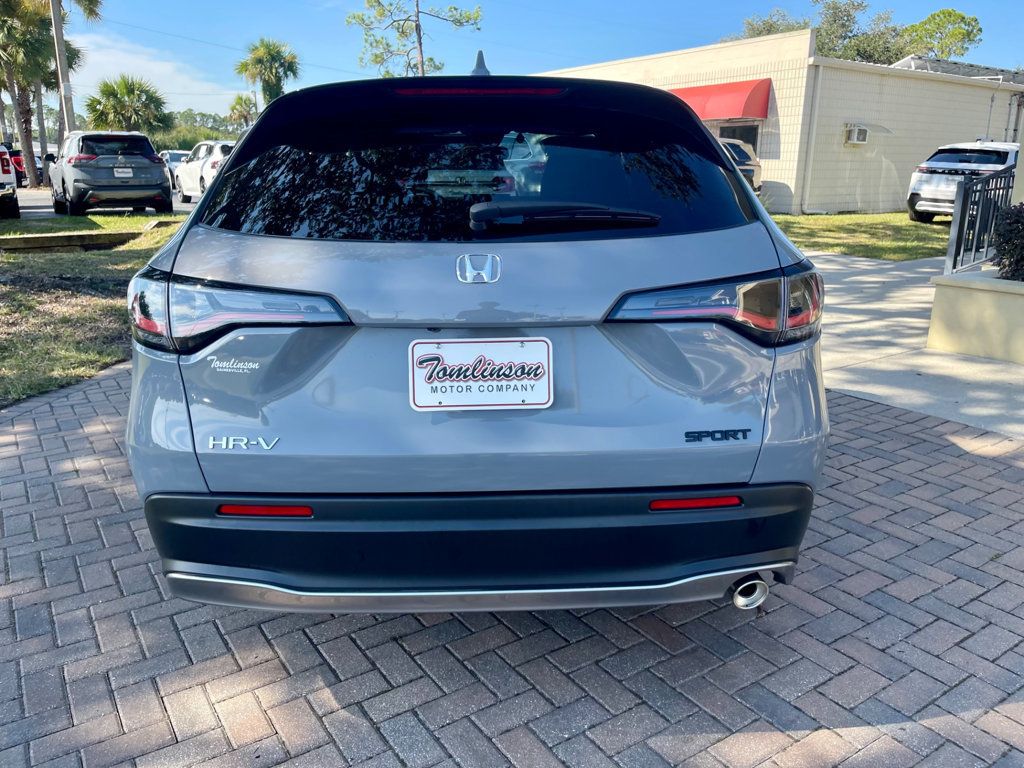 2025 Honda HR-V Sport 2WD photo 4
