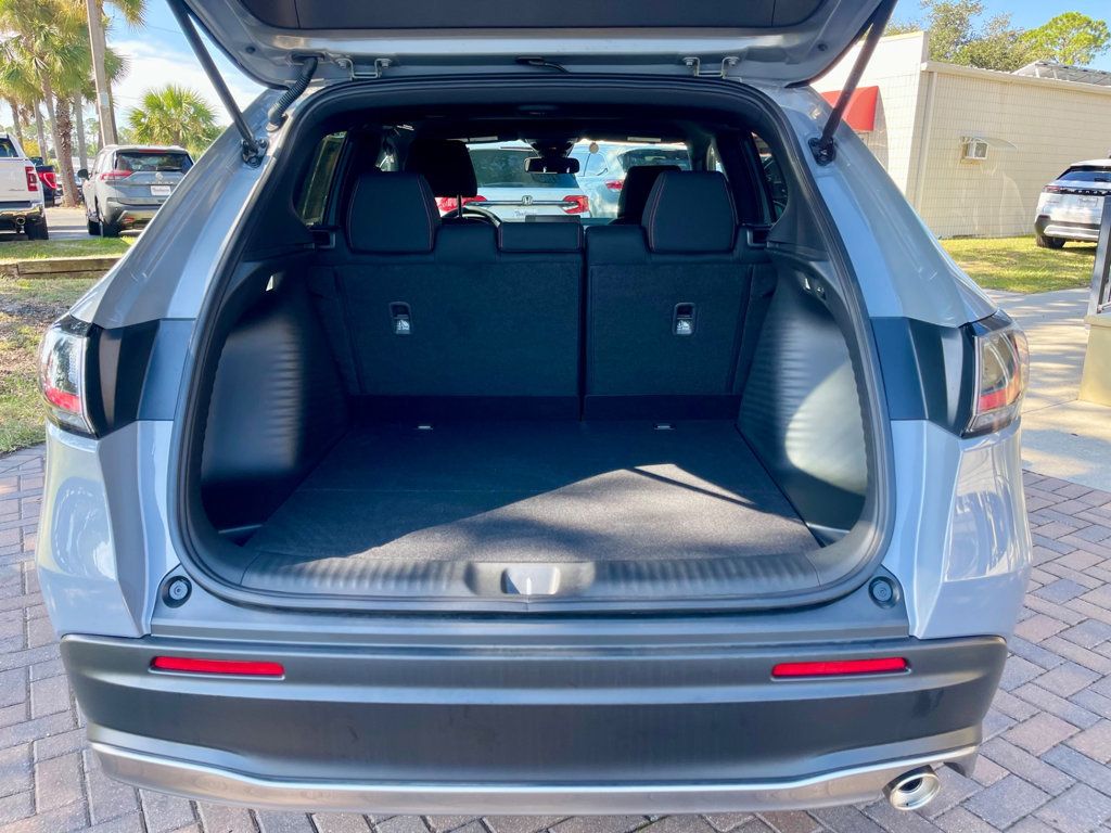 2025 Honda HR-V Sport 2WD photo 5