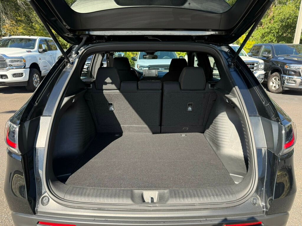 2025 Honda HR-V Sport 2WD photo 2