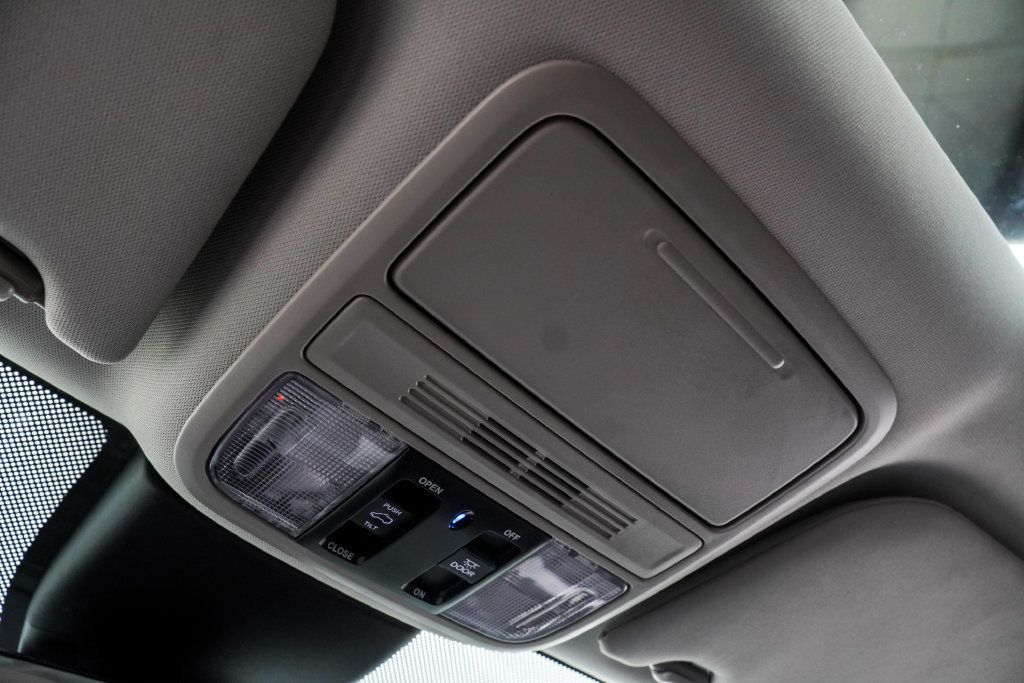 Honda Odyssey photo 41