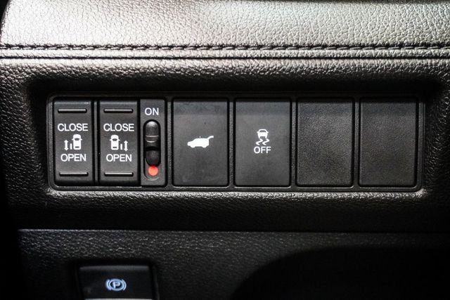 2025 Honda Odyssey EX-L Automatic - 22953813 - 32