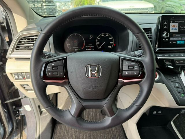 2025 Honda Odyssey EX-L's photo