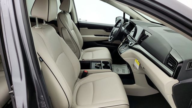 2025 Honda Odyssey Touring Automatic - 22953487 - 25