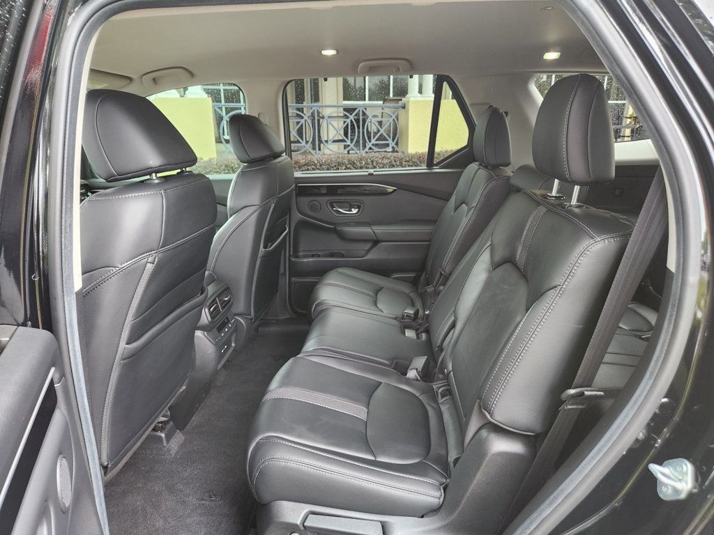 2025 Honda Pilot EX-L photo 11