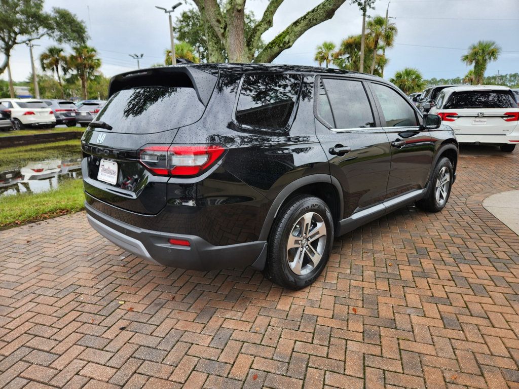 2025 Honda Pilot EX-L photo 5