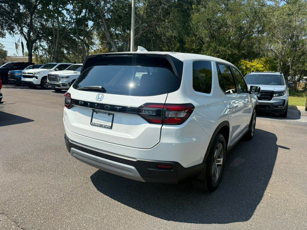 2025 Honda Pilot EX-L photo 9