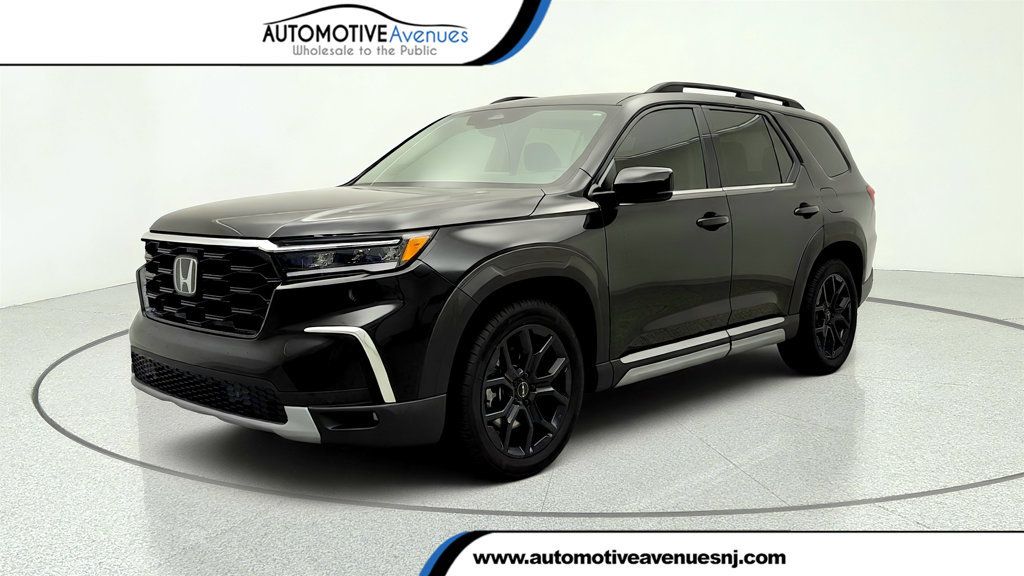2025 Honda Pilot Touring 2WD - 23030442 | Video 1