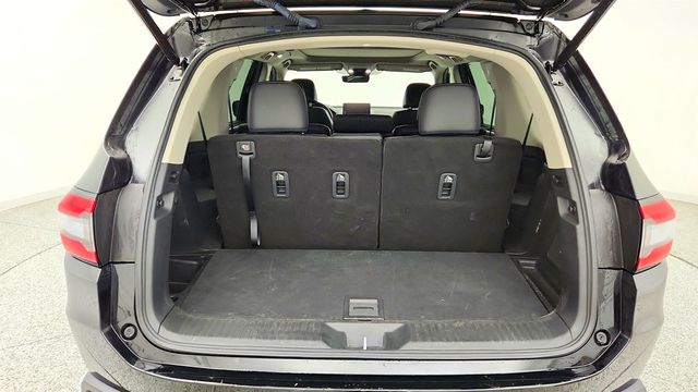 2025 Honda Pilot Touring 2WD - 23030442 - 22