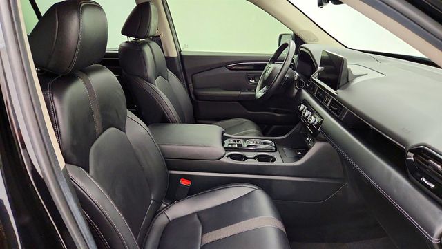 2025 Honda Pilot Touring 2WD - 23030442 - 24