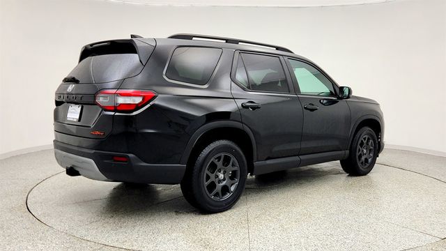 2025 Honda Pilot TrailSport AWD - 22986826 - 4