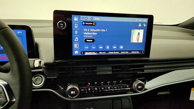 2025 Honda Prologue Touring AWD - 22959835 - 16