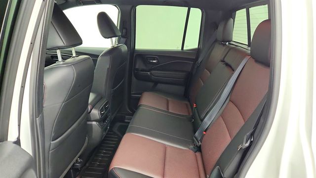 2025 Honda Ridgeline Black Edition AWD - 23075673 - 19