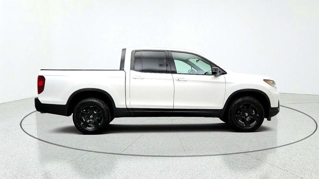 2025 Honda Ridgeline Black Edition AWD - 23075673 - 3