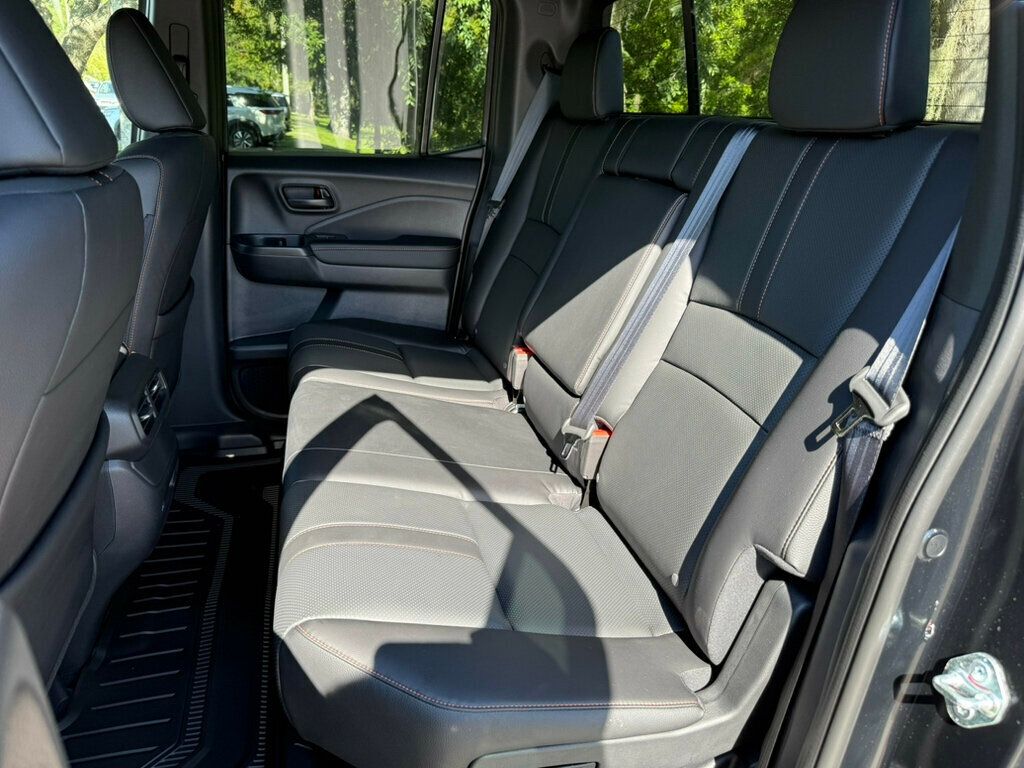 2025 Honda Ridgeline TrailSport photo 9
