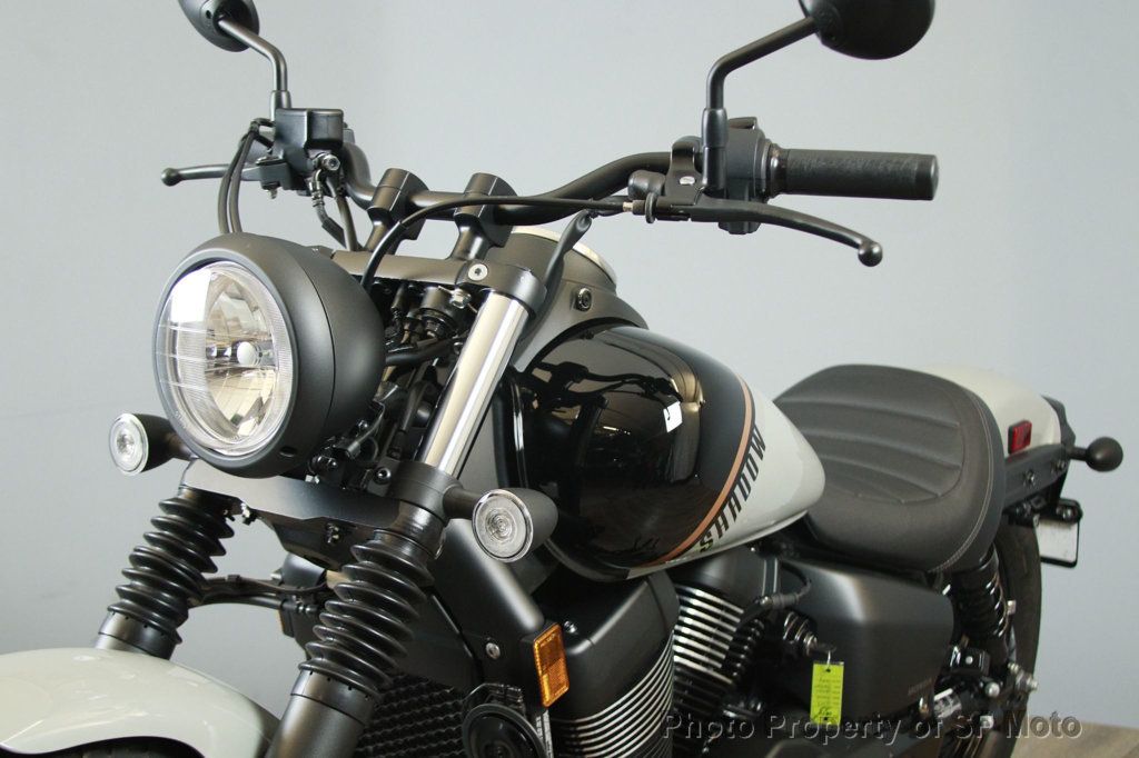2025 Honda Shadow Phantom ABS One Owner, 1439 Mi - 22950516 - 1