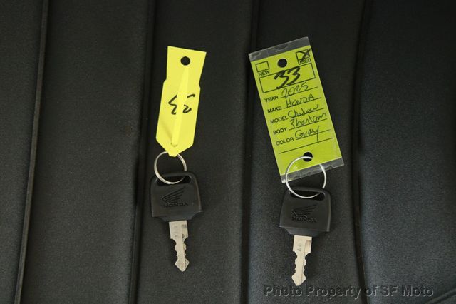 2025 Honda Shadow Phantom ABS One Owner, 1439 Mi - 22950516 - 52