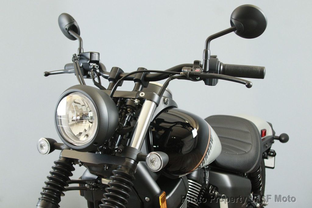 2025 Honda Shadow Phantom ABS One Owner, 330 Miles - 22880669 - 1