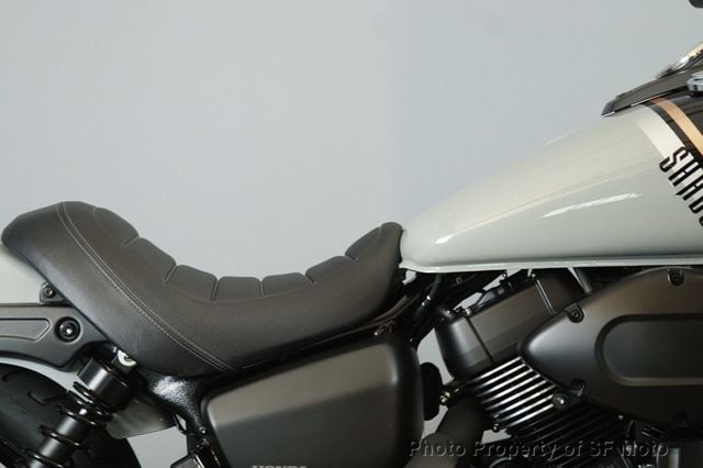 2025 Honda Shadow Phantom ABS One Owner, 330 Miles - 22880669 - 6