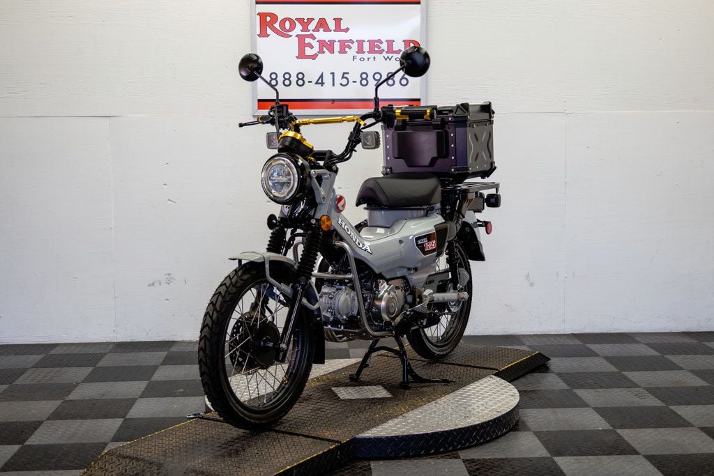 2025 HONDA TRAIL 125 1-OWNER FUN TO RIDE! - 23060223 - 4