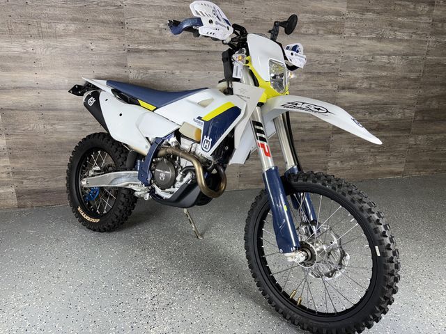 2025 Husqvarna FE 350 S SUPER CLEAN! - 23069023 - 9