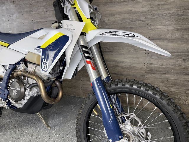 2025 Husqvarna FE 350 S SUPER CLEAN! - 23069023 - 4