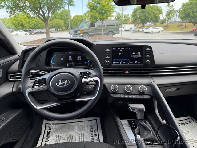 2025 Hyundai Elantra  - 23023545 - 17
